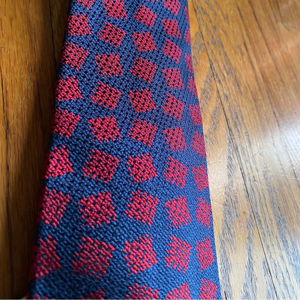 Charvet Red and Blue Geometric Tie. Brand New. 100% Silk.
